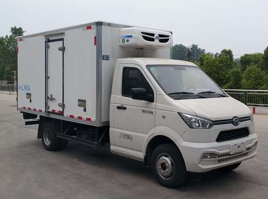 程力威牌CLW5035XLCK6型冷藏車(chē)